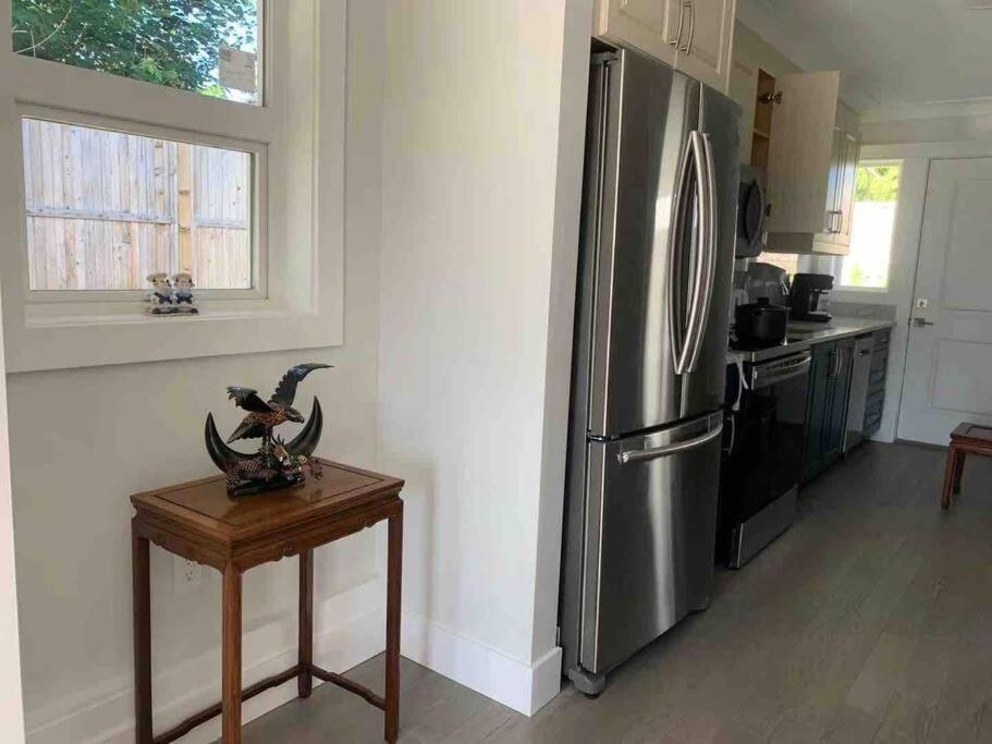 Brand New Constructed 1-Bedroom Townhouse Duncan Exterior foto