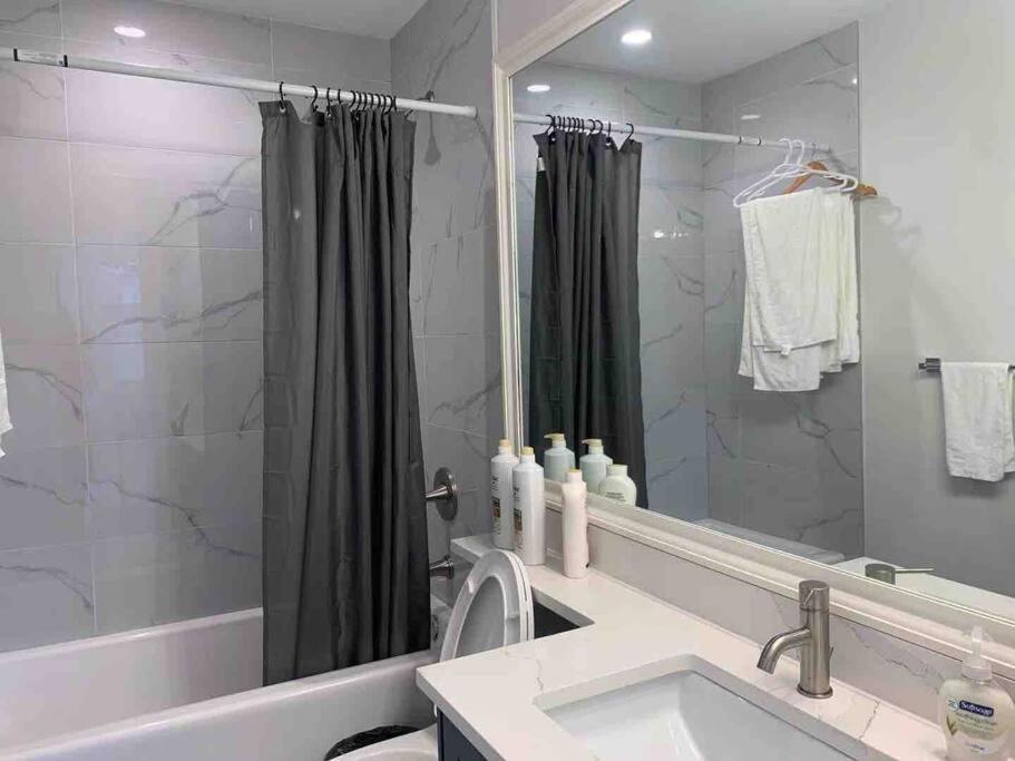 Brand New Constructed 1-Bedroom Townhouse Duncan Exterior foto