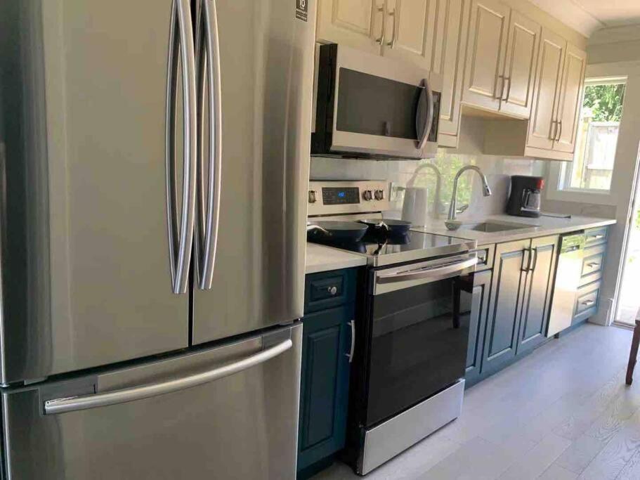 Brand New Constructed 1-Bedroom Townhouse Duncan Exterior foto